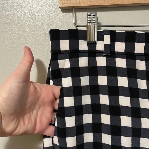 Banana  Republic Avery Fit Gingham Pattern Pant - Picture 12 of 14